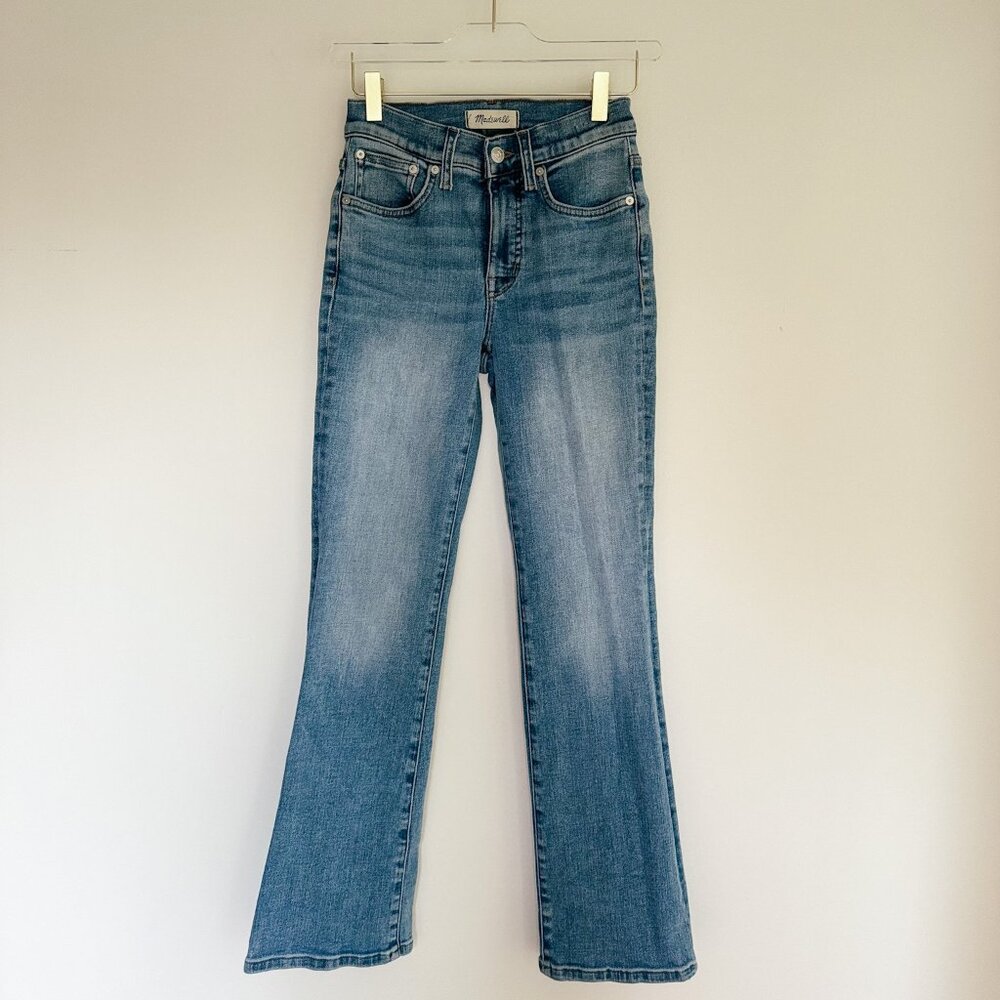 Madewell Mid Rise Kick Out Crop Size 23